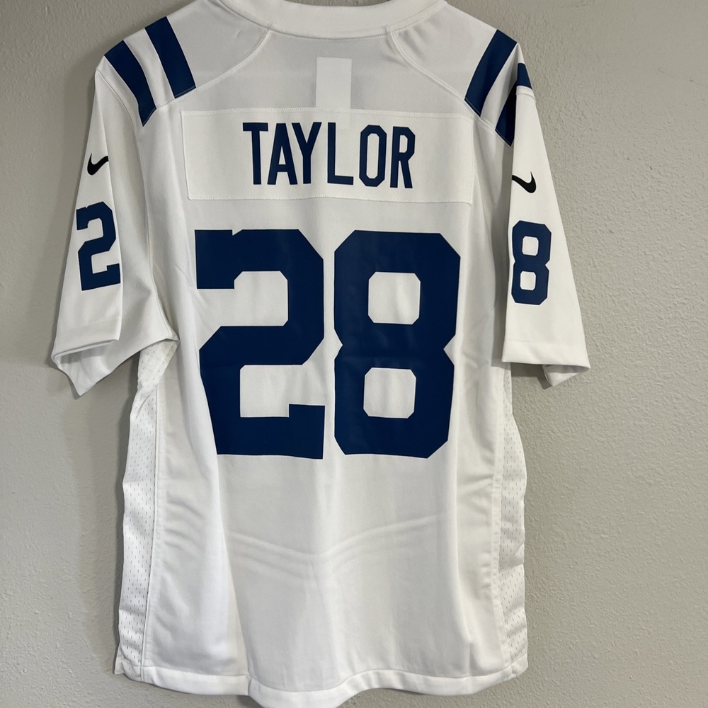 Nike Indianapolis Colts Jonathan Taylor White Jersey Men's Médium NWT $130 MSRP
